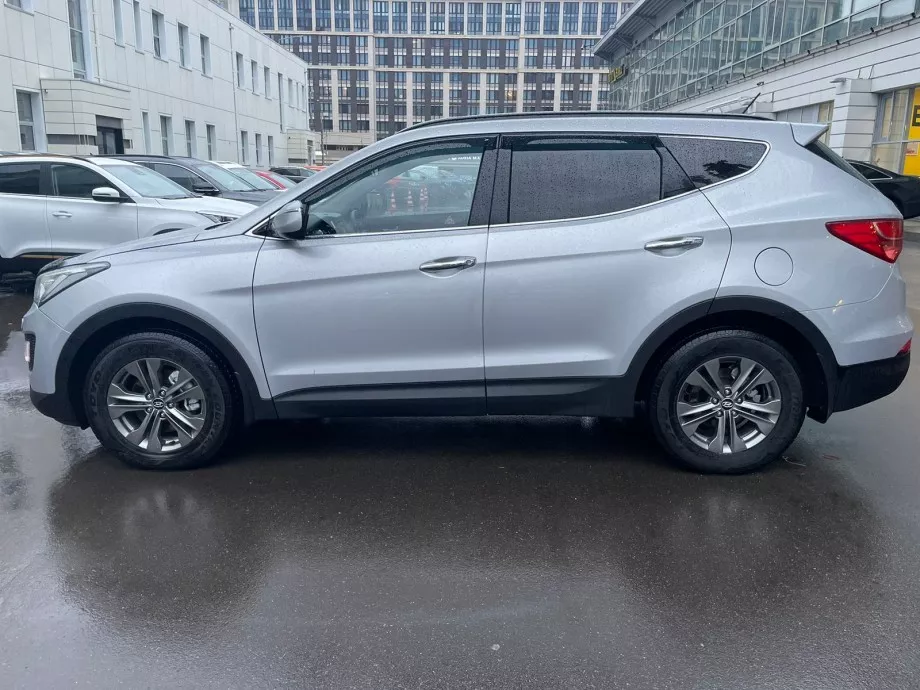 Hyundai Santa Fe 2013