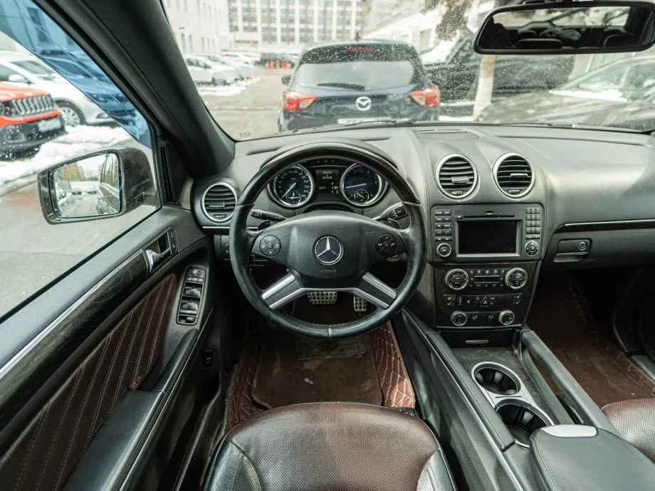 Mercedes-Benz GL-класс 2012