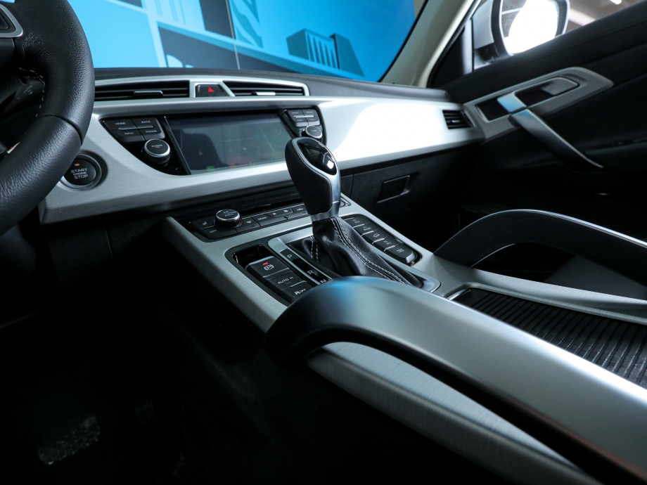 Geely Atlas 2021
