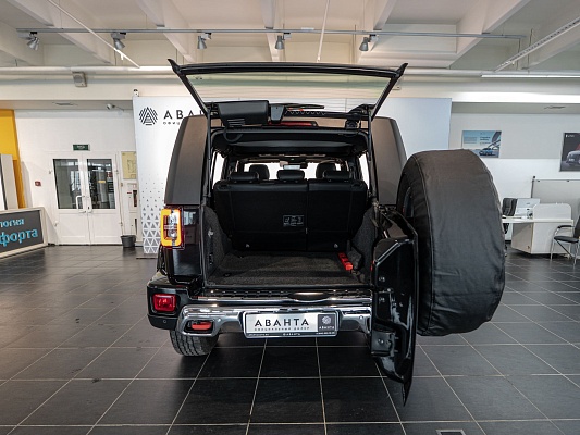 BAIC BJ40 Flagship 2.0 AT Black