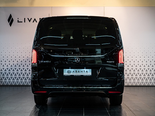 Mercedes-Benz V-class Avantgarde 2.0 AT Black