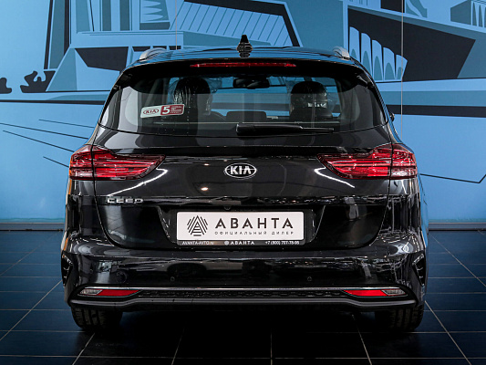 Kia Ceed SW  Black Prestige 1.6 AT 128 л.c. авт. бензин