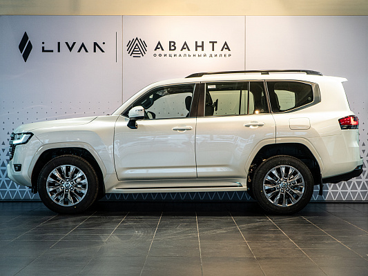 Toyota Land Cruiser 300 3.4d AT White