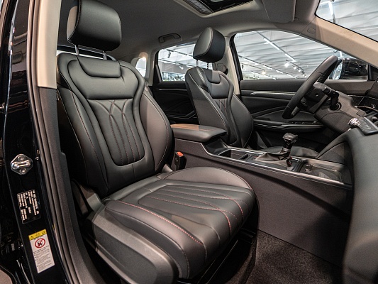FAW Bestune T55 Comfort 1.5 AMT Black 1