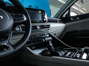 Kia K5 Luxe 2.0 AT