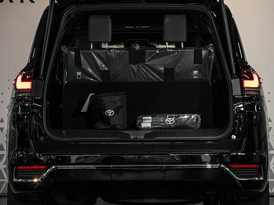 Toyota Land Cruiser 300 3.4d AT Black